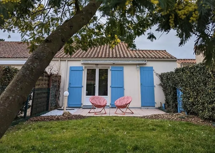 Villa Le Hameau Des Pins - Le Clos Du Chene Vert à Saint-Jean-de-Monts avec Piscine