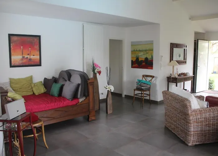 Charmante Villa Au Coeur De Biscarrosse avec Piscine