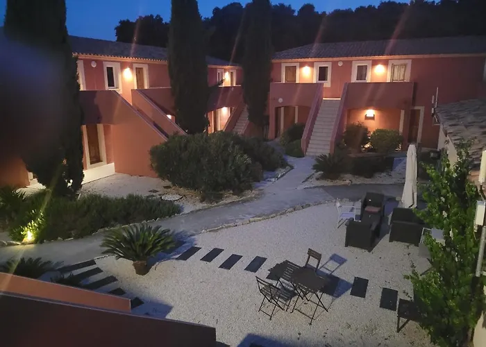 Boutique Hotel Domaine Le Milos Castries