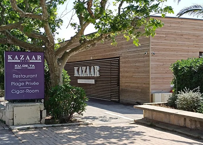 Boutique Appartement a 50 mètres de la plage Fréjus
