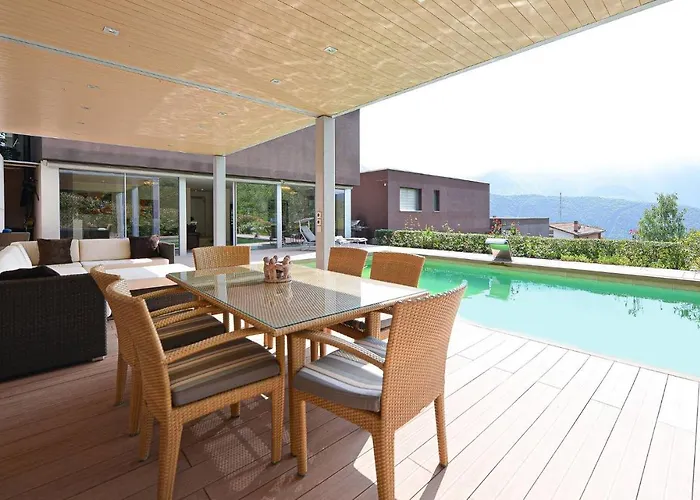One Only Villa Carona With Private Swimming Pool Lugano avec Piscine