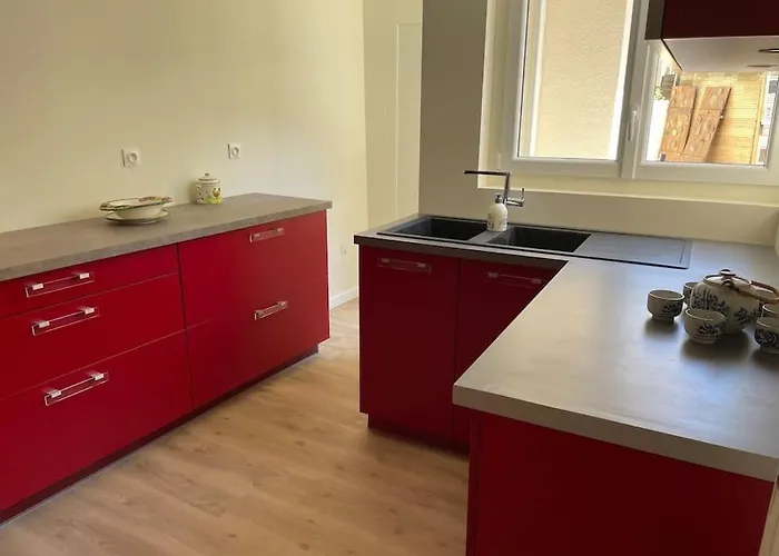 Maison 5 chambres 3sdb en ville avec piscine Périgueux Privée