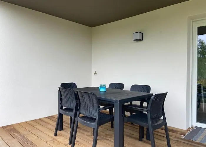 Appartement Superbe T2 Tout Equipe A 100M De La Plage à Vias acceptant les animaux
