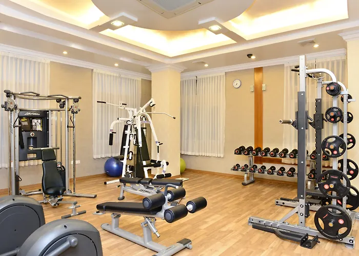 Hotel Grand United - Ahlone Branch Yangon - Hôtel 4 étoiles