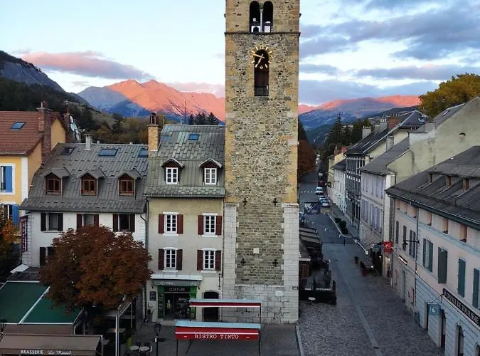 Appartement Réveil sur la tour à Barcelonnette