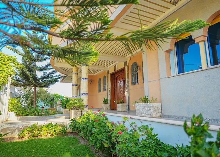 Villa Vue Sur Mer Avec Piscine Tanger avec Piscine