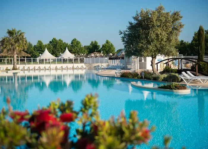 Mobilhome Fabuleux Camping Vias Plage - Piscine Et Spa - 4 Etoiles
