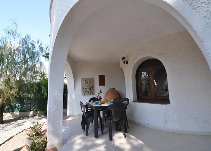 Villa Rnet - Requesens Empuriabrava