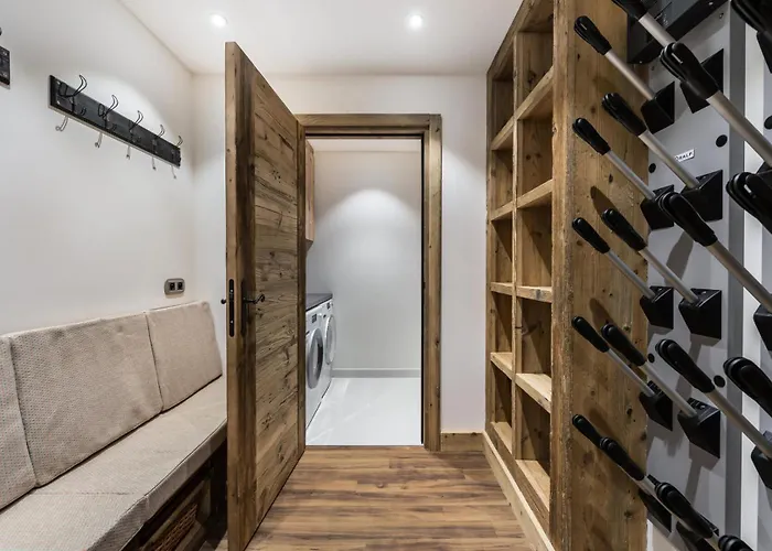 Résidence Libellule - Chalets pour 10 Personnes 004 Courchevel Privée