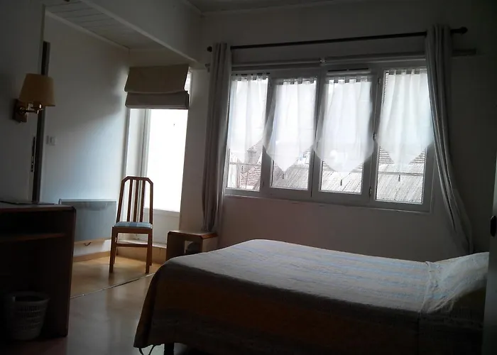 Hotel Lamartine -Parking Dauphine Dijon