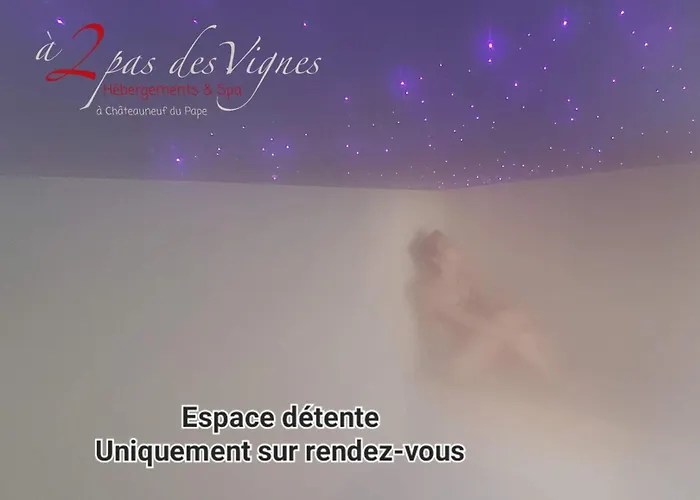 A 2 Pas Des Vignes, Hebergements Et Spa, Maison Numero 6, A Chateauneuf Du Pape