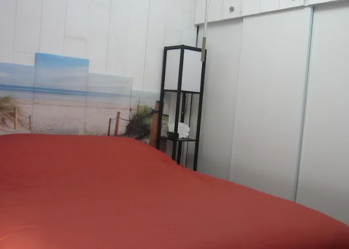 Maisonnette au bord de l'étang PORT LEUCATE