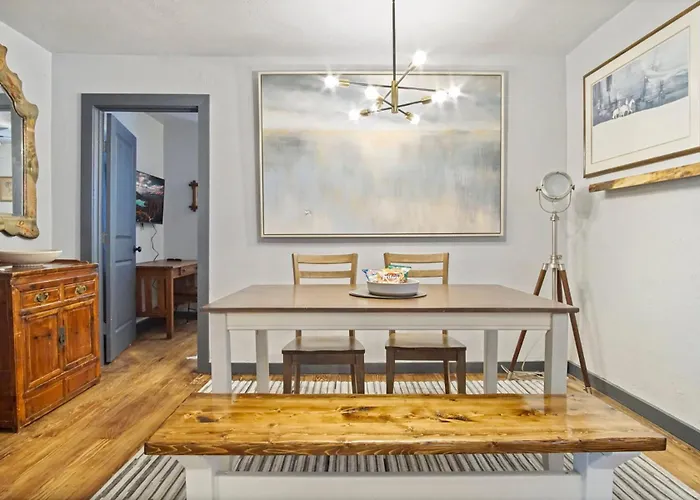 Holiday Retreat Studio In Center Of Okc 40-2 Oklahoma City
