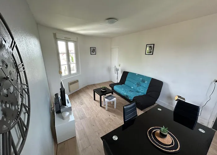 Boutique Appartement La clé de FA - Fibre Wifi - Parking - Calme et tranquilité à Troyes