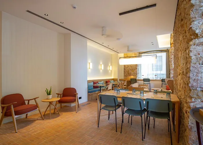 Port Plaza Apartments Tarragone