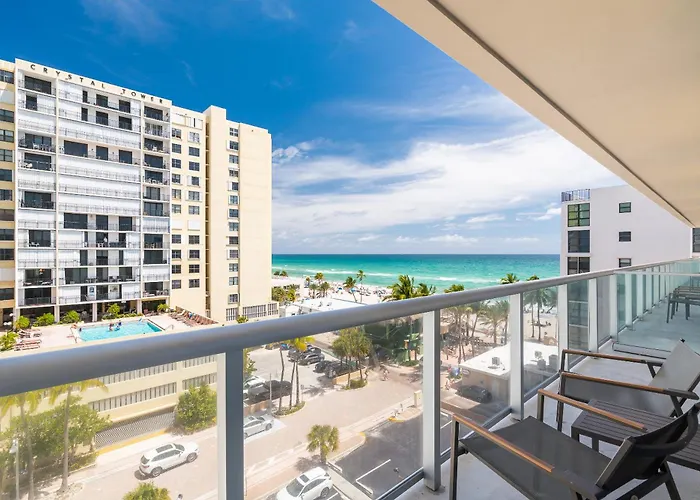 Costa Hollywood Beach Resort - An All Suite Hotel