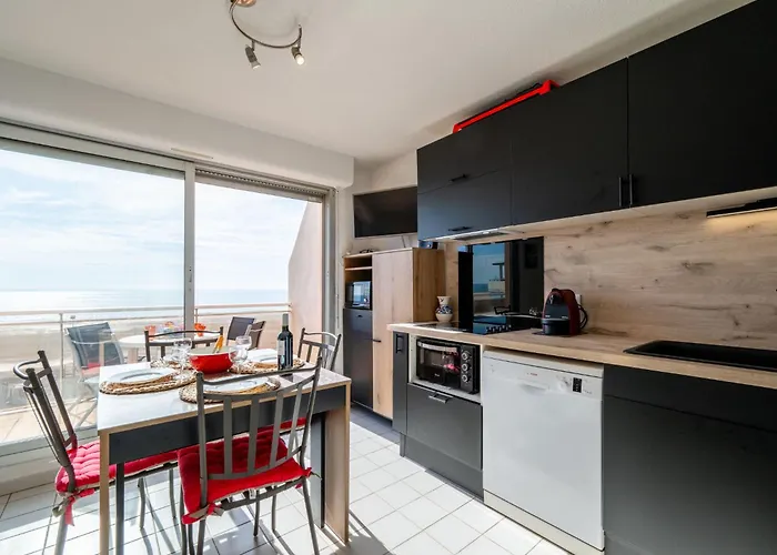 Apartment Les Terrasses Du Levant-2 By Interhome Narbonne-Plage