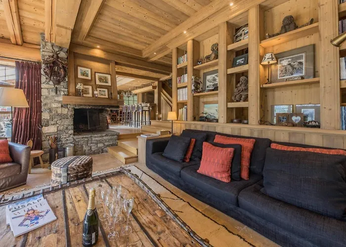 Val d’Isère - Extraordinaire Chalet Montana avec piscine sur la piste Olympique de Belevarde. avec Piscine