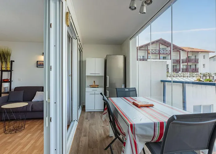 Boutique Appartement Hendaye, 2 pièces, 6 personnes - FR-1-2-285