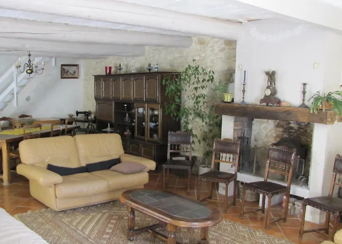 Gîte Aux Tournesols Malaucène avec Piscine