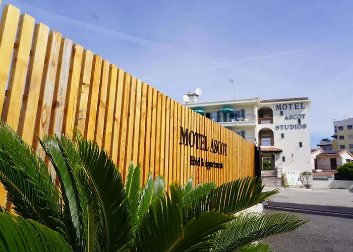 MOTEL ASCOT - Hotel&Appartements Cagnes-sur-Mer