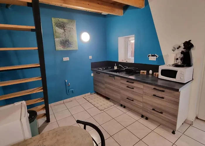 Appartement Impasse secrète - Duplex - WIFI à Issoire