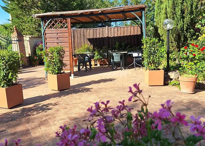 Bed and Breakfast Antico Borgo Il Cardino à San Gimignano