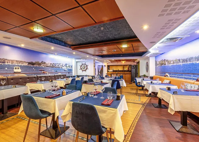 Logis Hotel Center Brest
