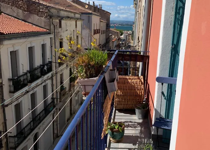 Appart Central à Sète avec balcon