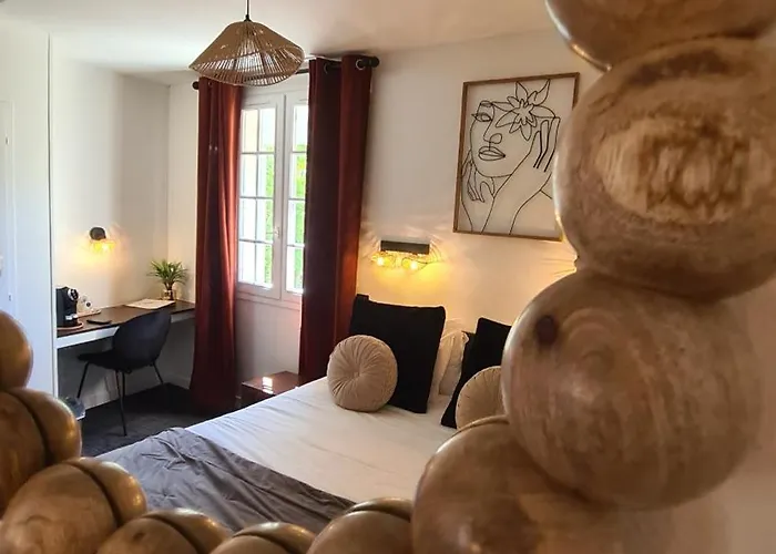 Hotel Reine Mathilde Bayeux