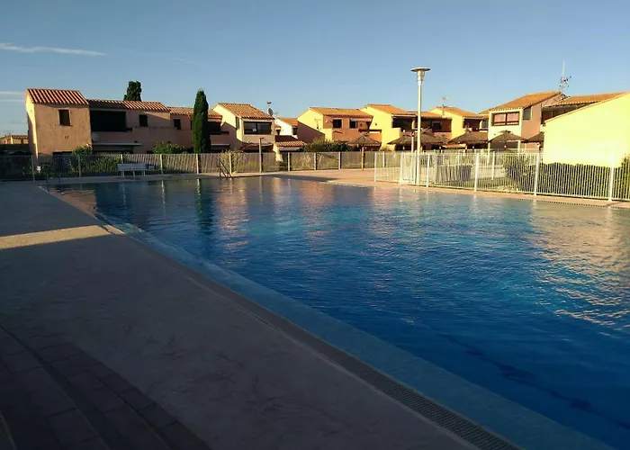 Studio Résidence Aphrodite Village naturiste en bord de mer à Leucate