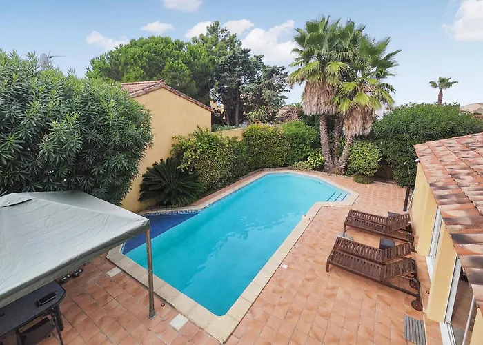 Stunning Home In Agde avec Piscine