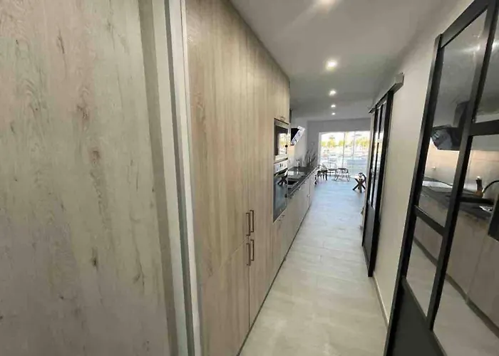 Awaydays Apartamento Luminoso En Port Grec Empuriabrava