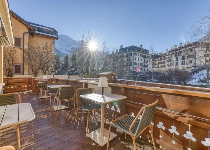 Les Gourmets - Chalet Hotel Chamonix