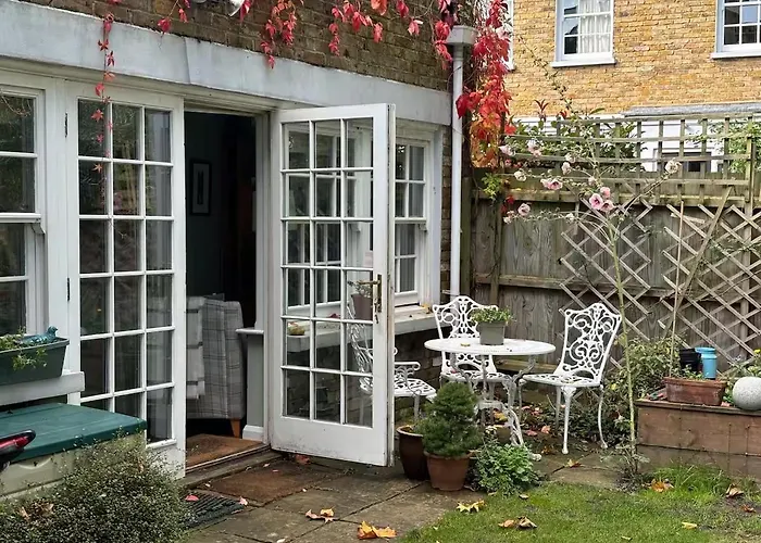 London Bed and Breakfast