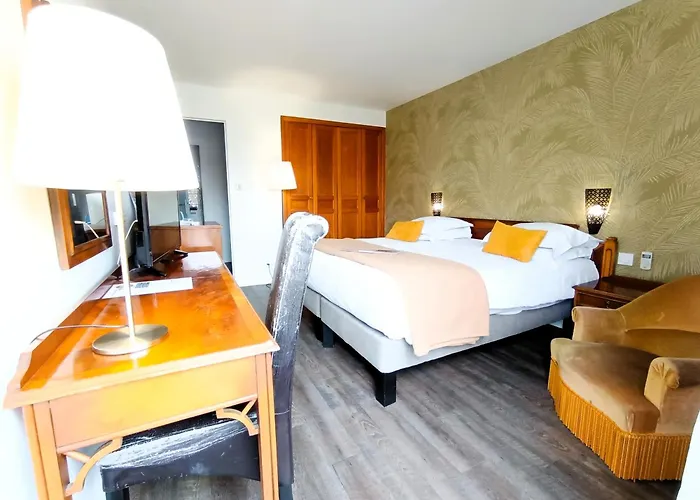 Hotel Des Tuileries Nîmes