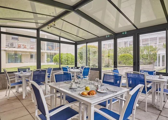 Appart Hotel Odalys City Aix en Provence Le Clos de la Chartreuse Aix-en-Provence