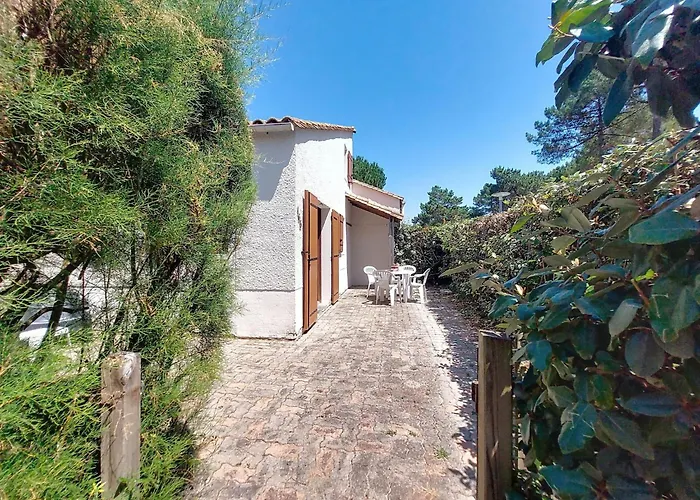 Boutique Holiday Home Les Charmilles-6 By Interhome La Palmyre