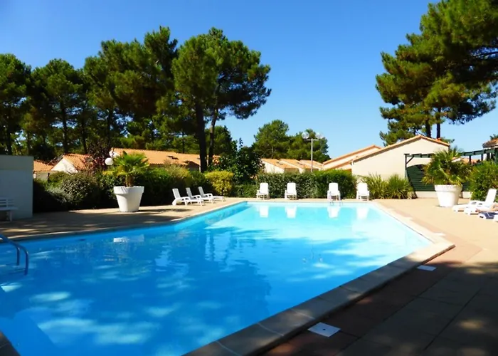 Maison 4/5 Pers A La Palmyre Avec Piscine, Parking Et Animaux Admis - Fr-1-705-6