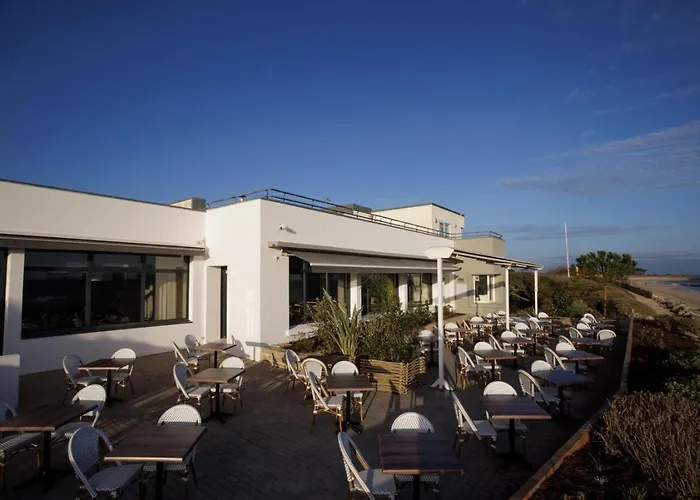Boutique Logis Hôtel&Restaurant LES MOUETTES - Larmor Plage, Proche de LORIENT