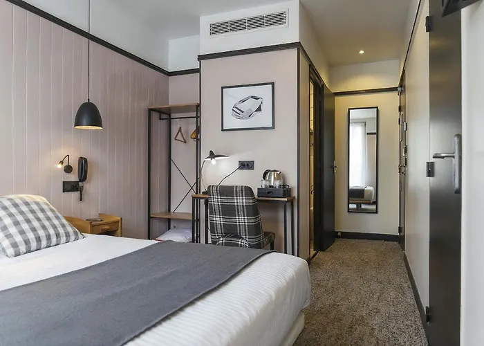 Hotel Sub Asnières