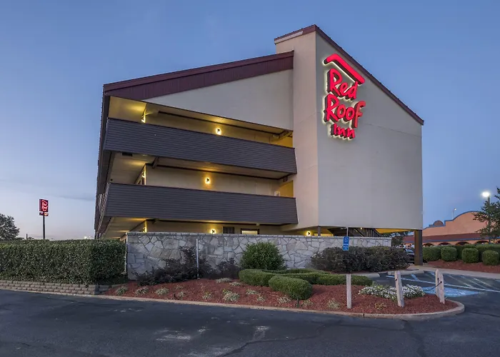 West Monroe Family Hotels