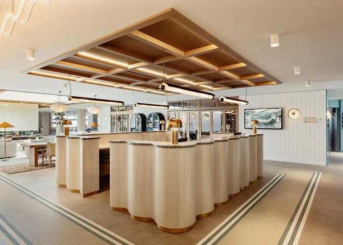 Dinard Hotels