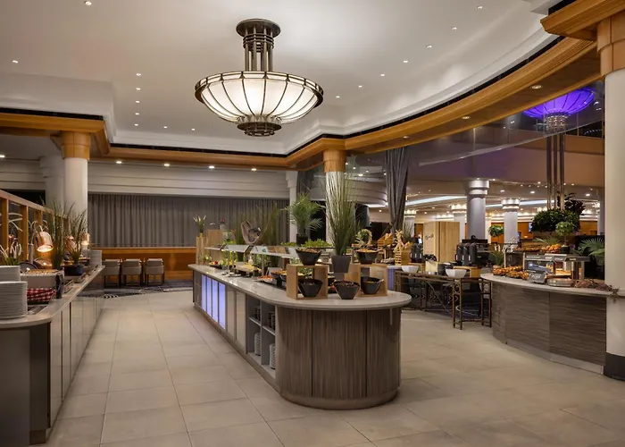 Hotel Hilton Paris Charles De Gaulle Airport à Le Mesnil-Amelot