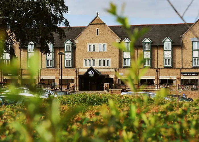 Village Hotel Leeds North