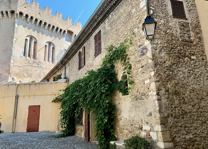Château Le Cagnard Cagnes-sur-Mer
