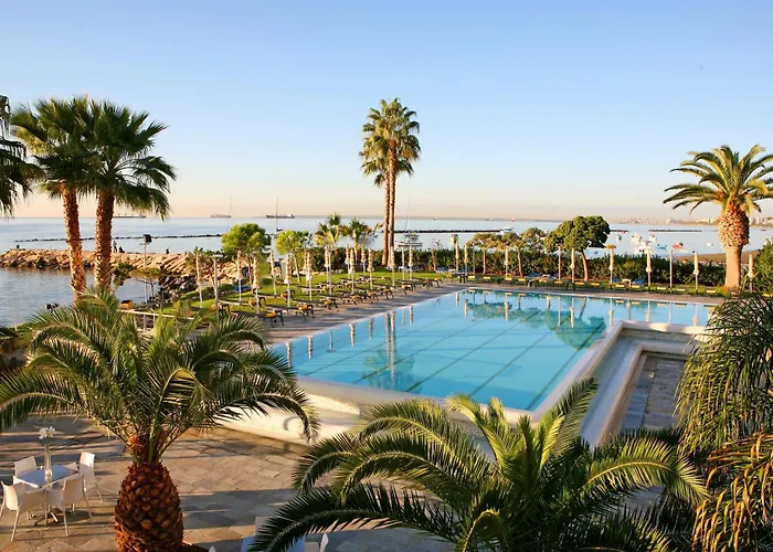 Boutique Crowne Plaza Limassol By Ihg Hotel