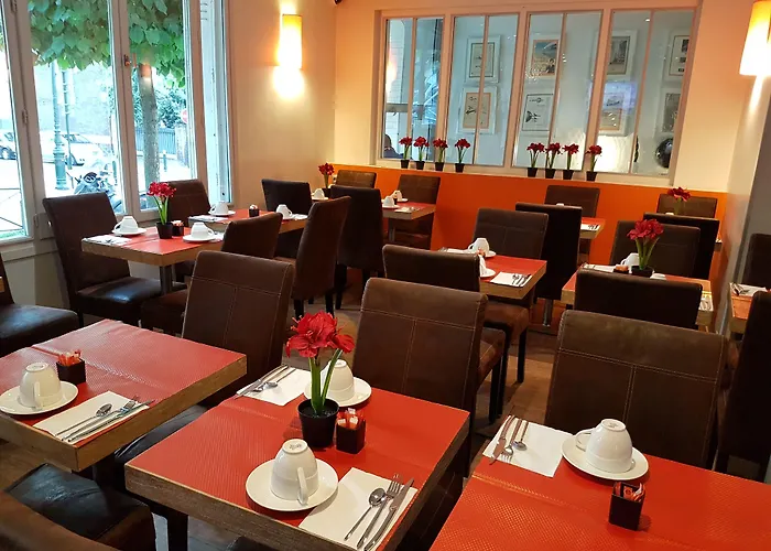 Hotel Douglas Puteaux