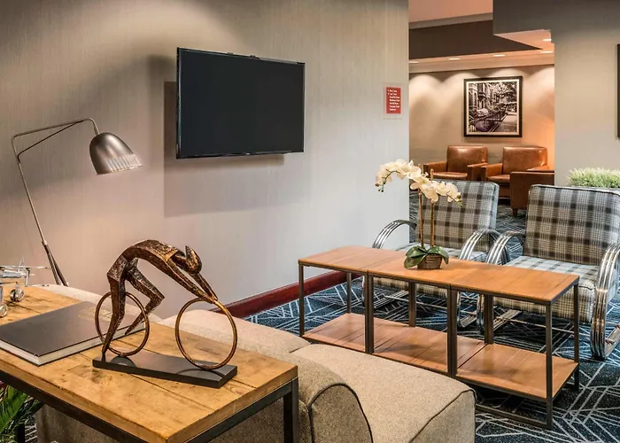 Four Points By Sheraton Boston Logan Airport Revere - 4 star Hotel