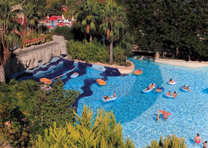 Aqua Fantasy Aquapark Hotel & Spa Kusadası acceptant les animaux